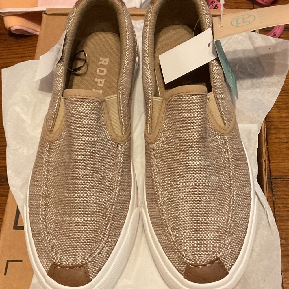 New with tags roper tweed look ladies shoes size 6.5